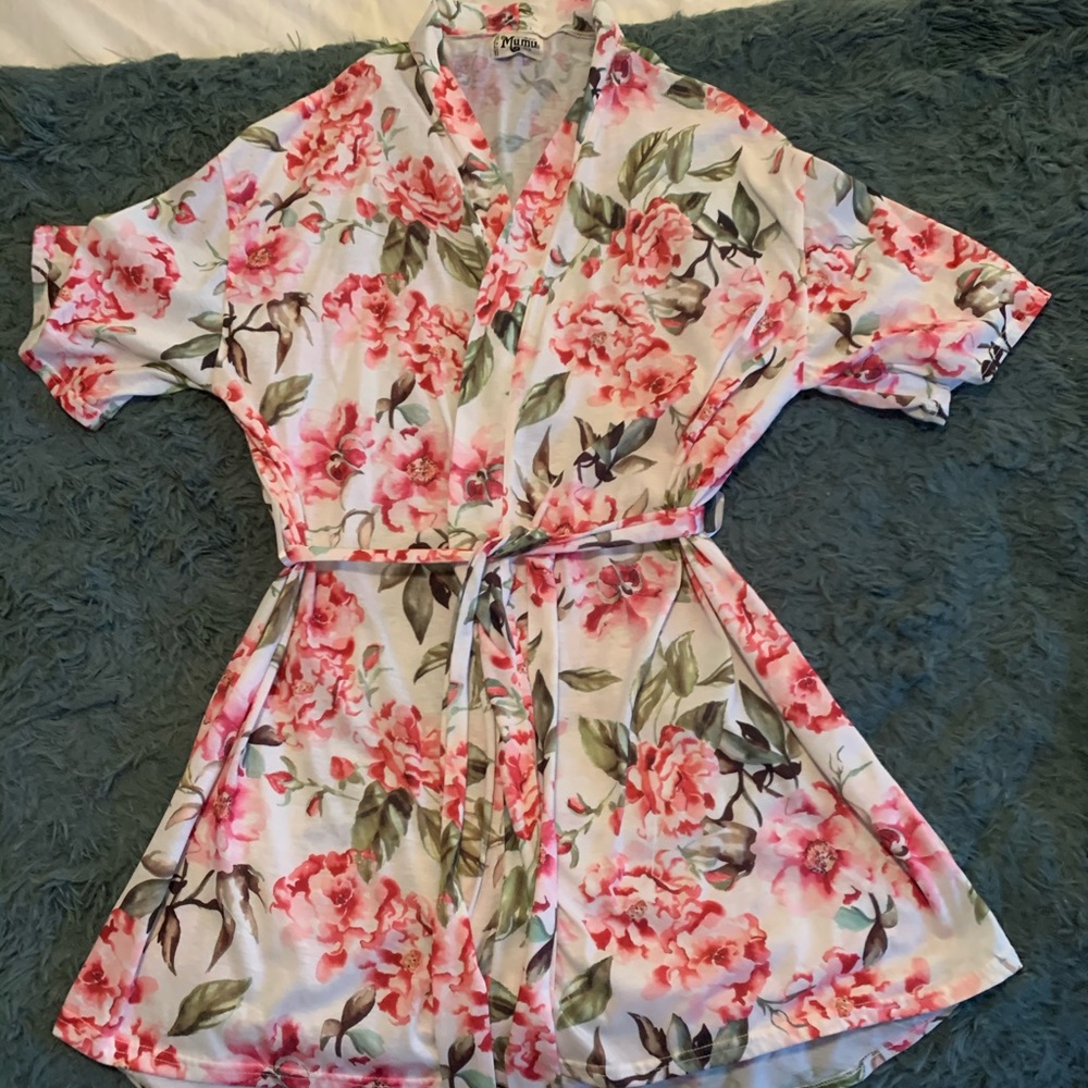 Show Me Your MuMu Robe - Picture 2 of 6
